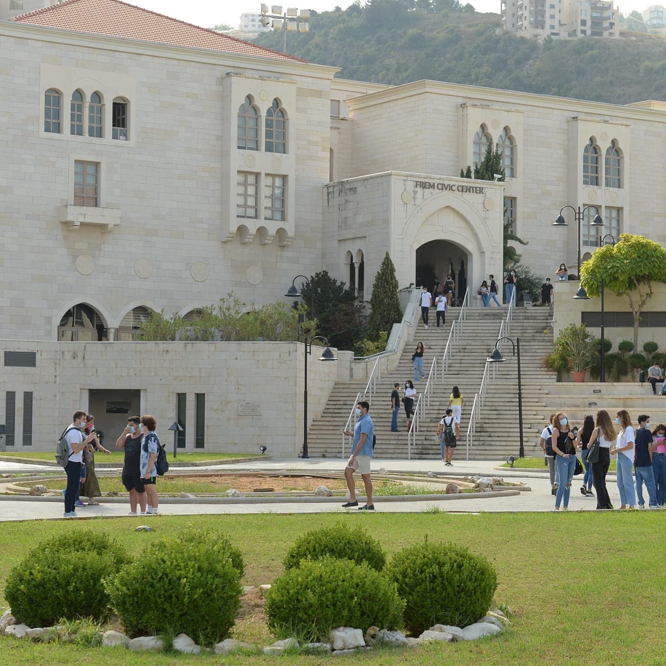 Welcome Lebanese American University Students and Alumni!