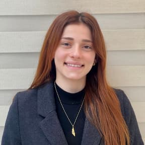 Sara Alqobbaj