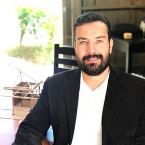 Javier Solis