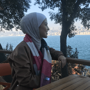 Sireen Alhalawani