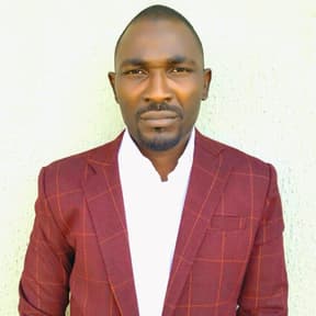 Oluwadare Agangan