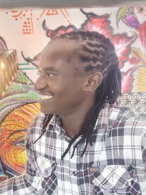 Ayub Otuma